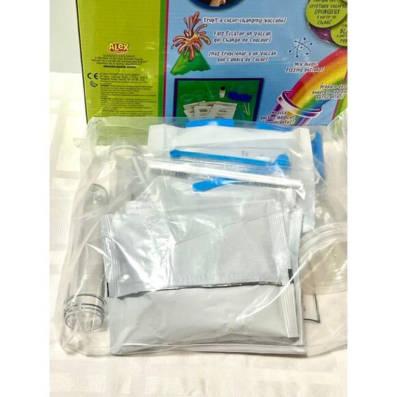 Scientific Explorer My First Mind Blowing Science Experiment Kit 11 Activities - Picture 6 of 6